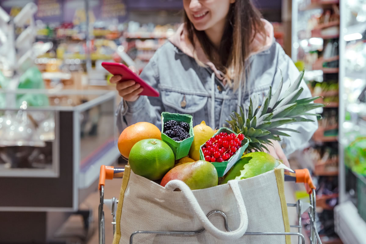 5 Ways to Minimize Waste While Grocery Shopping