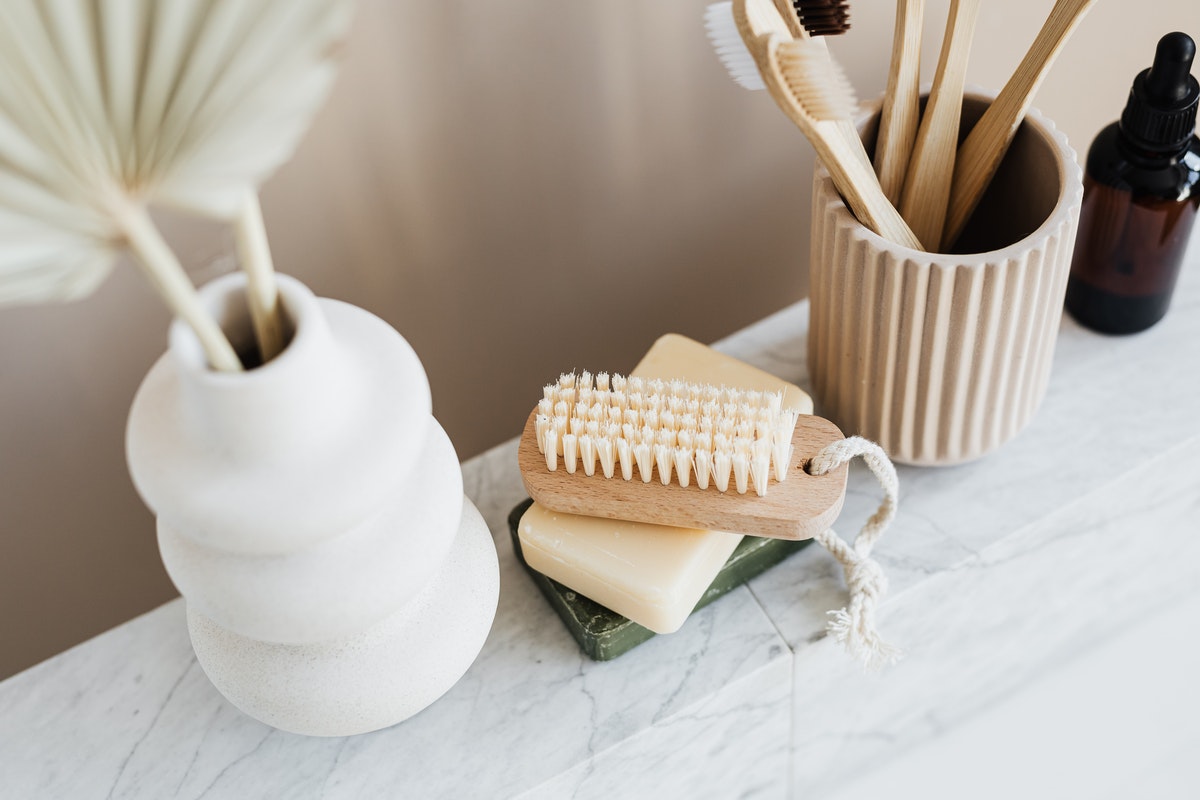 Why You Should Use Environmentally Friendly Alternatives in Your Home