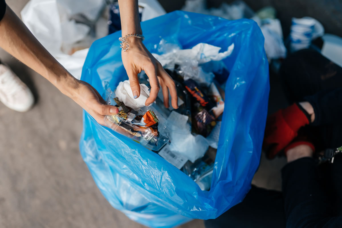 Three Negative Effects our Trash Has on the Environment